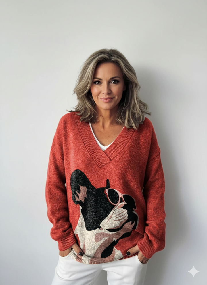 Dekorativní vzor francouzského buldoka s brýlemi na červeném pozadí - pletený svetr s výstřihem do V