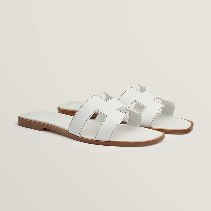Amélie Chic Sandály – Elegantní kožené pantofle pro každý den